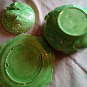 Vintage holland mold cabbage bowl tureen